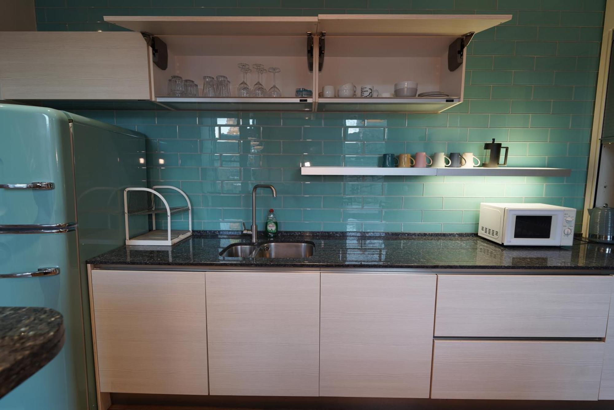 Spacious 2 Bed Apt Next To Royal Mile & Waverley エディンバラ エクステリア 写真